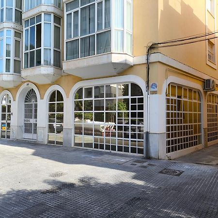 Hostel Sorolla Playa Малага Экстерьер фото