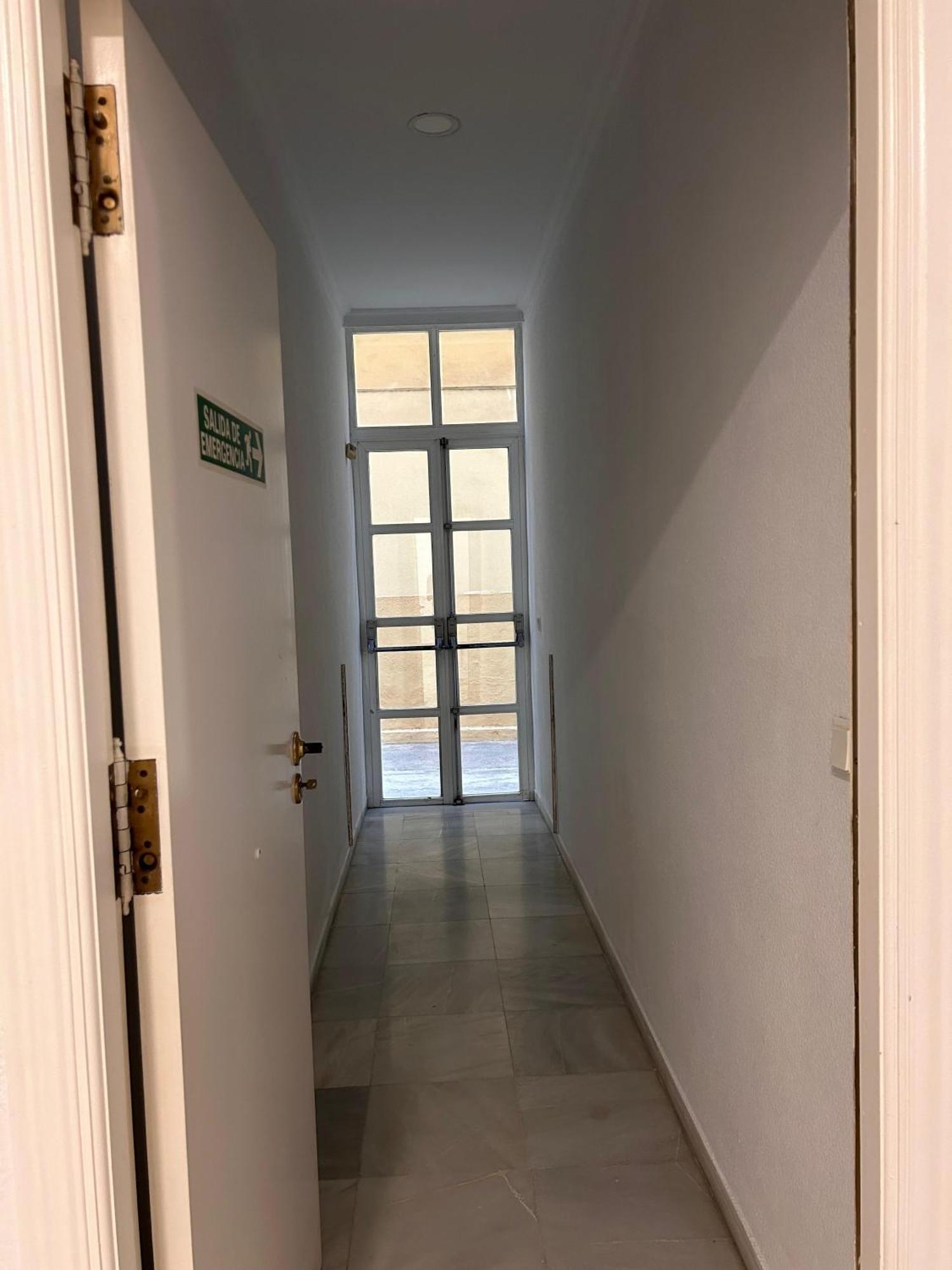 Hostel Sorolla Playa Малага Экстерьер фото